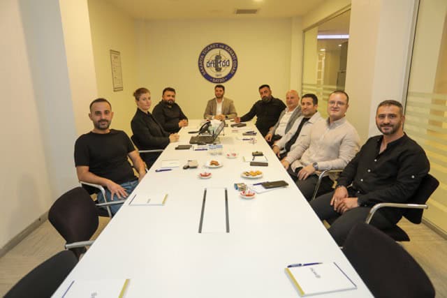 'Hem Bilgi Hem Uygulamada Eksikler Var'