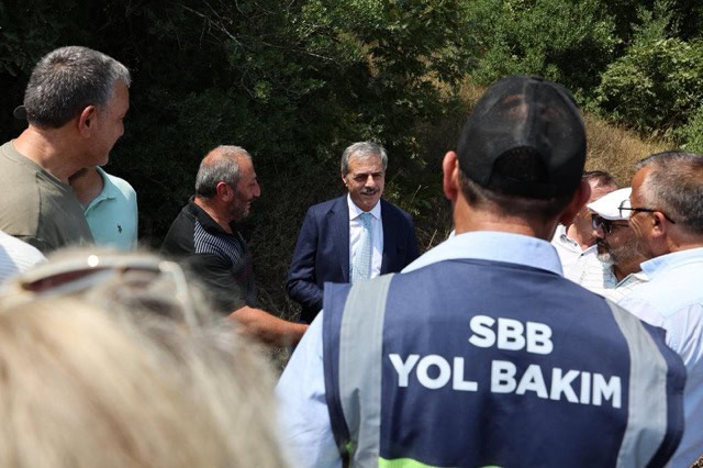 “30 iş makinası 35 kişilik ekiple ilçe ulaşımına güç katıyoruz”