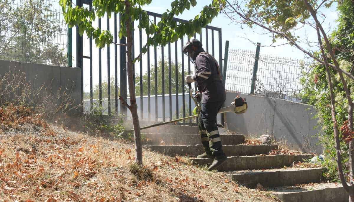 Sapanca’da öğrenciler için daha temiz ve güvenli okul bahçeleri hazırlanıyor