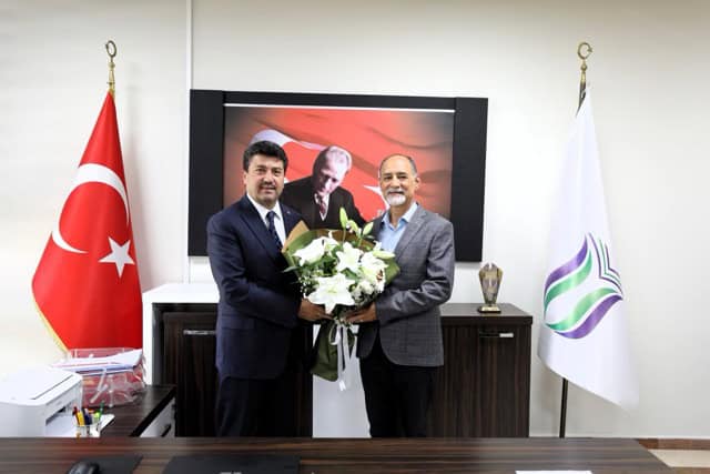 SUBÜ Spor Bilimleri Fakültesi’nde bayrak değişimi