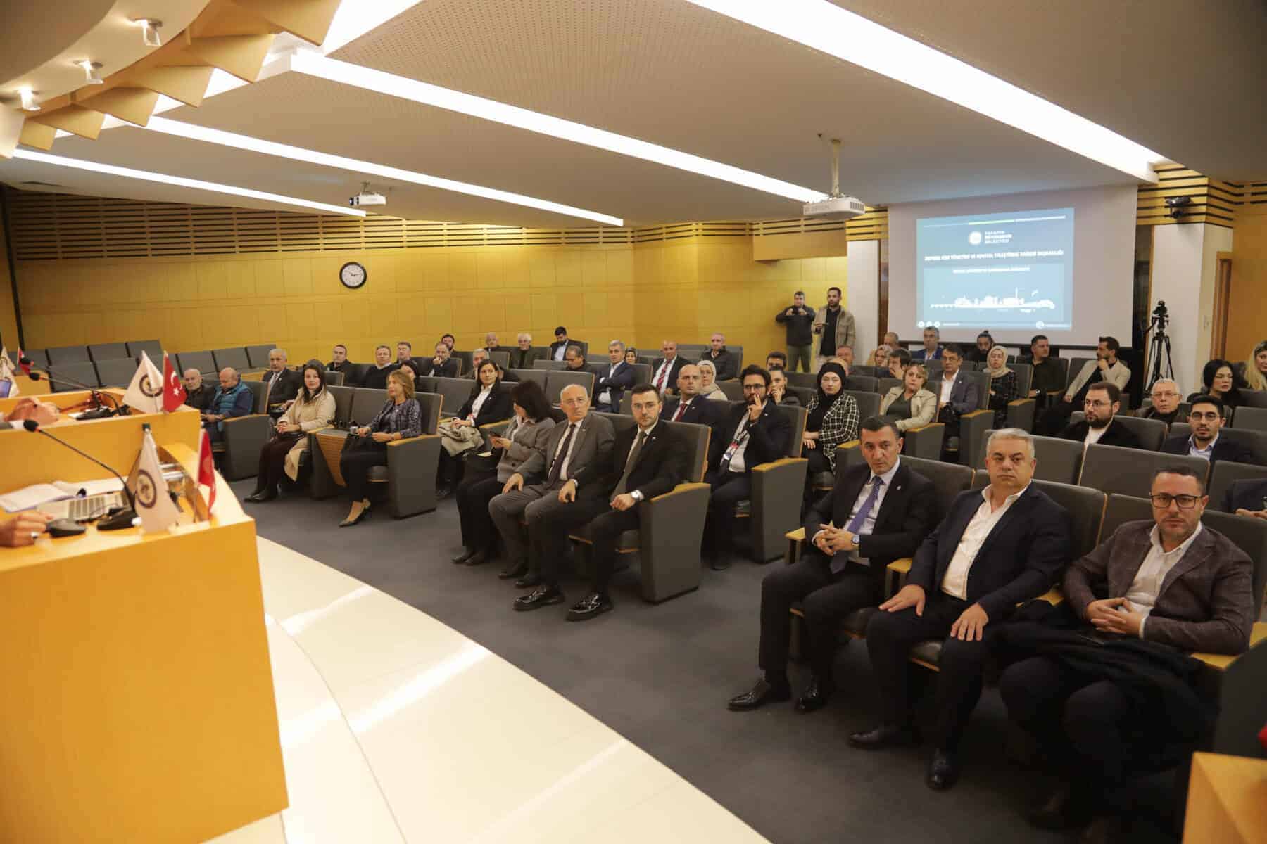 Enerji sektörüne özel toplantı ve konferans ortamı, sektör temsilcileriyle bilgilendirme.