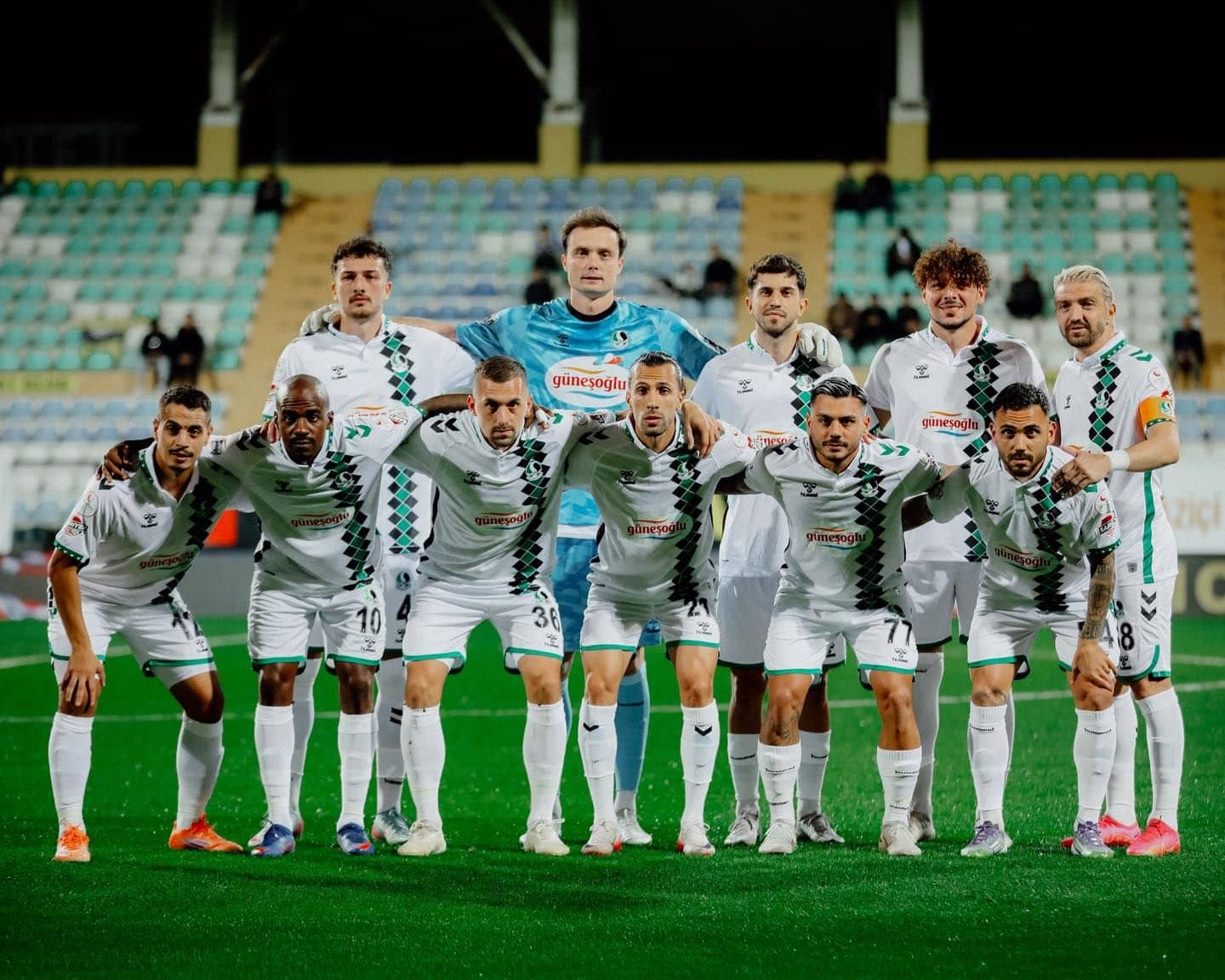 588067418-1249771640513575-325084011925342425-n-1764145533