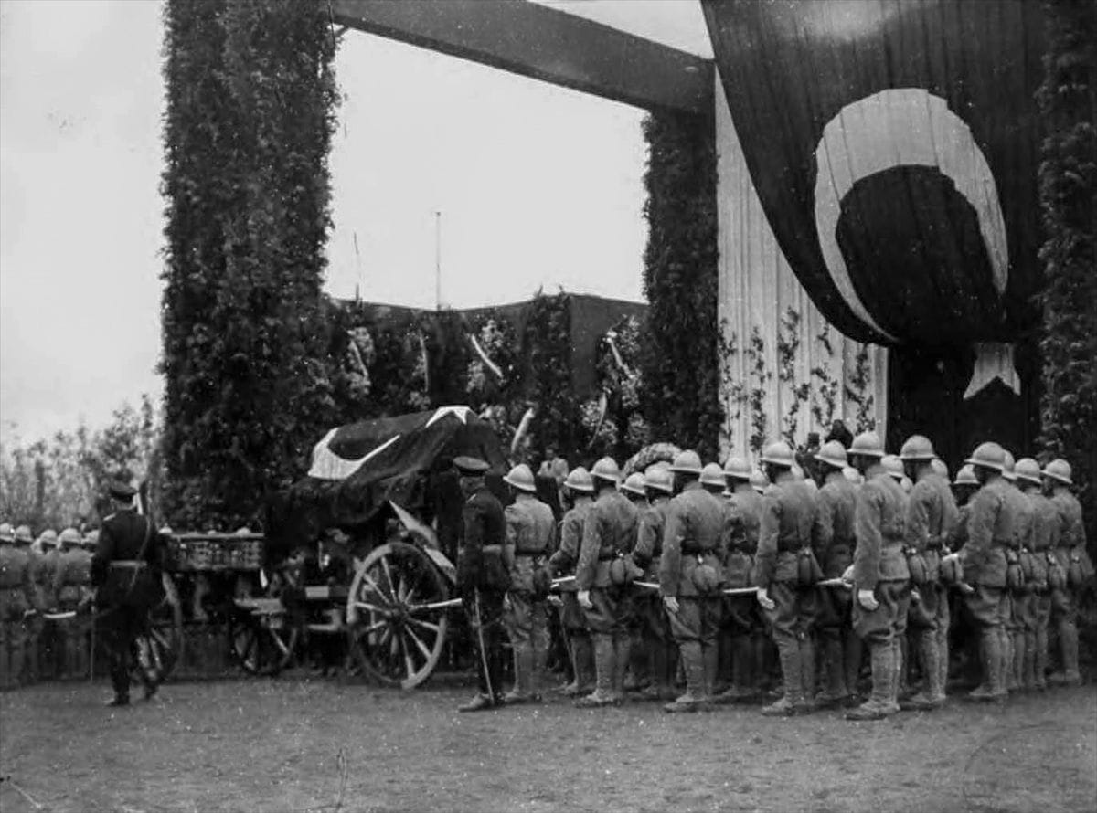 69117377b8e07193-1762759291