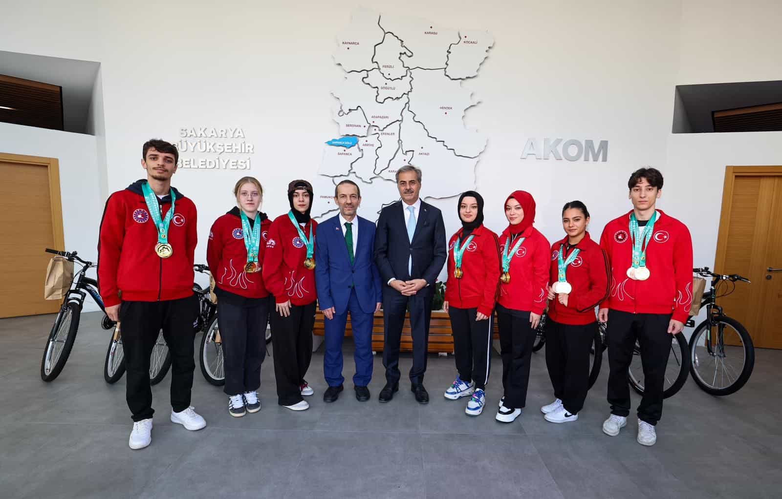 alemdar-bu-basari-emek-ve-mucadelenin-sonucu-3