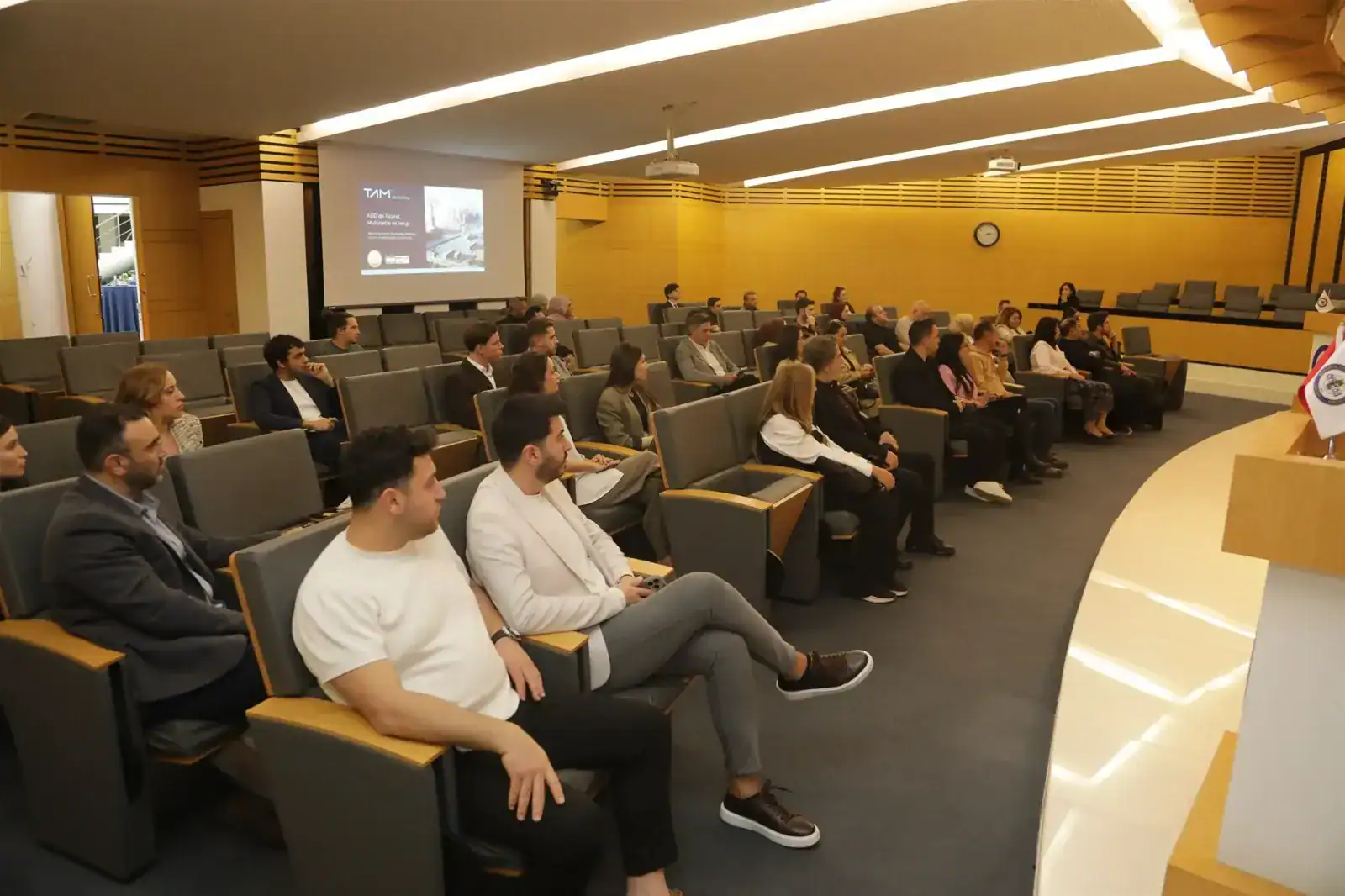 satsodan-uyelere-e-ihracat-yol-haritasi-egitimi