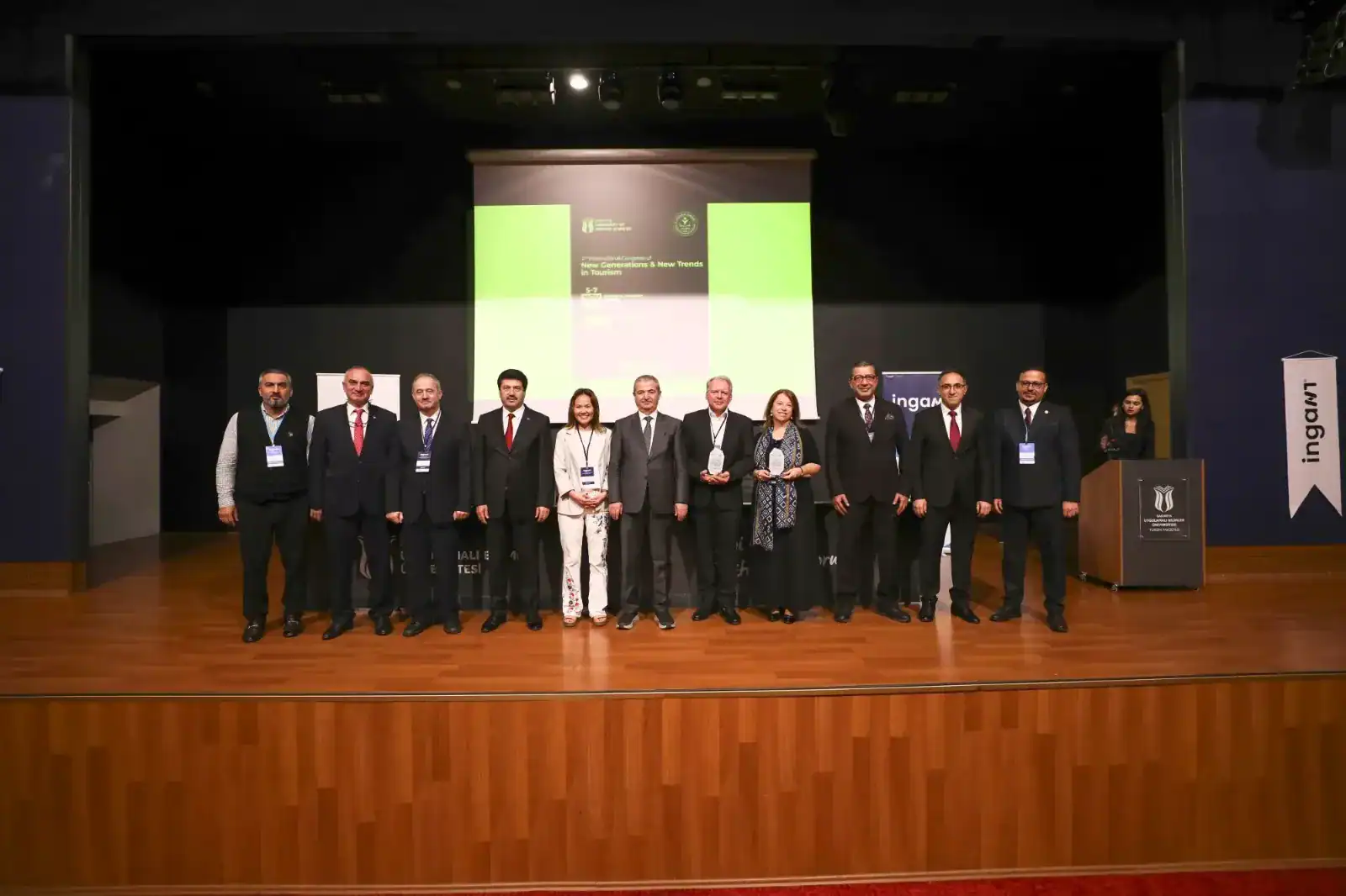 subude-turizmin-gelecegi-masaya-yatirildi-9