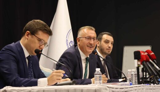 Adapazarı’nda Yılın İlk Meclisi Toplandı