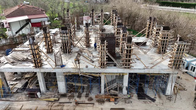 Karapürçek’te sosyal yaşamın merkezi olacak SGM yükseliyor