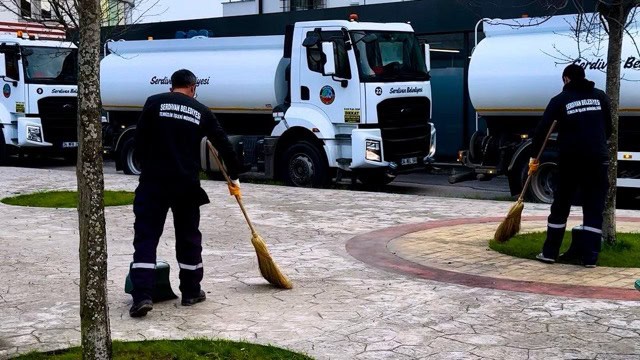 Kurumsal temizlik ve hijyen çözümleri. Profesyonel temizlik ekipleriyle alan temizliği. Güvenilir hizmet.