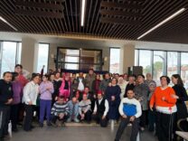 İş gücü toplantısı katılımcıları, Basın Merkezi'nde bir araya geldi.