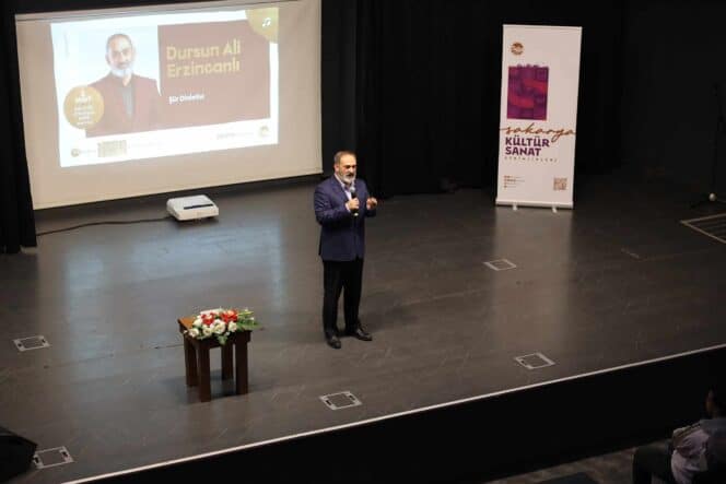 Dursun Ali Erzincanlı, Sakarya'daki Şiir Dinletisinde Sanatseverlerle Buluştu