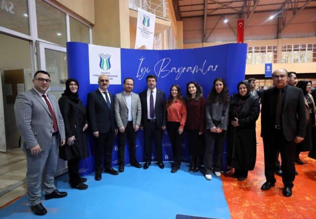 Akademik ve İdari Personelin Katılımıyla Bayramlaşma Programı Gerçekleştirildi