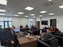 Hendek MYO’da Personel, Bayramlaşma Programında Müdürle Bir Araya Geldi