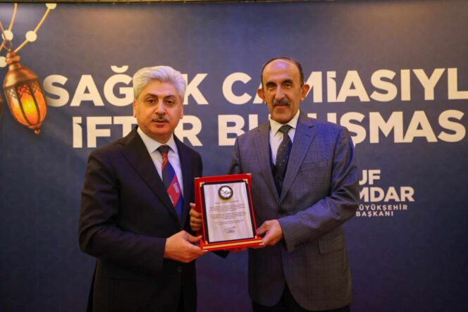 Sakarya’da 14 Mart Tıp Bayramı’nda Sağlık Çalışanlarına Anlamlı İftar ve Teşekkür