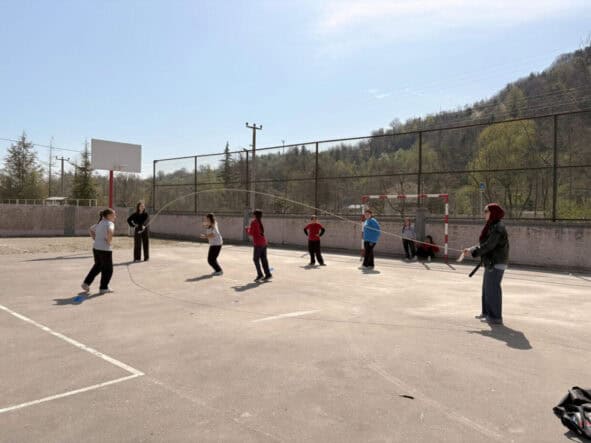 Sakarya’da Çocuklar Geleneksel Oyunlarla Sosyal Bağlarını Güçlendiriyor
