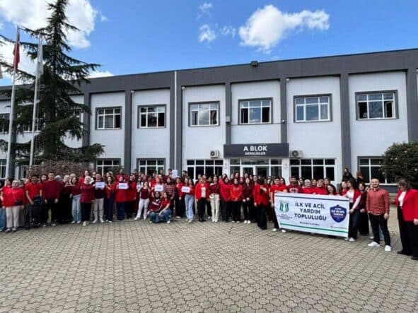 SUBÜ'de 2 Nisan'da Otizme Dikkat Çeken Kapsayıcı Etkinlikler Gerçekleşti