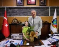 Serdivan’da 23 Nisan Ulusal Egemenlik ve Çocuk Bayramı’nda Başkanlık Koltuğu Sembolik Olarak Devredildi